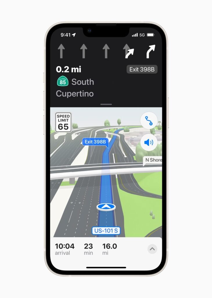 Apple Maps vs. Google Maps vs. Waze